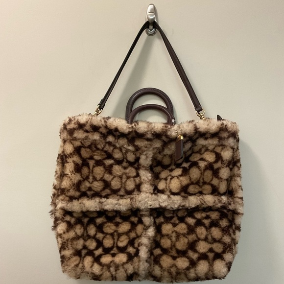 Coach Rogue Tote Signature Shearling Style C6162 - Picture 6 of 15